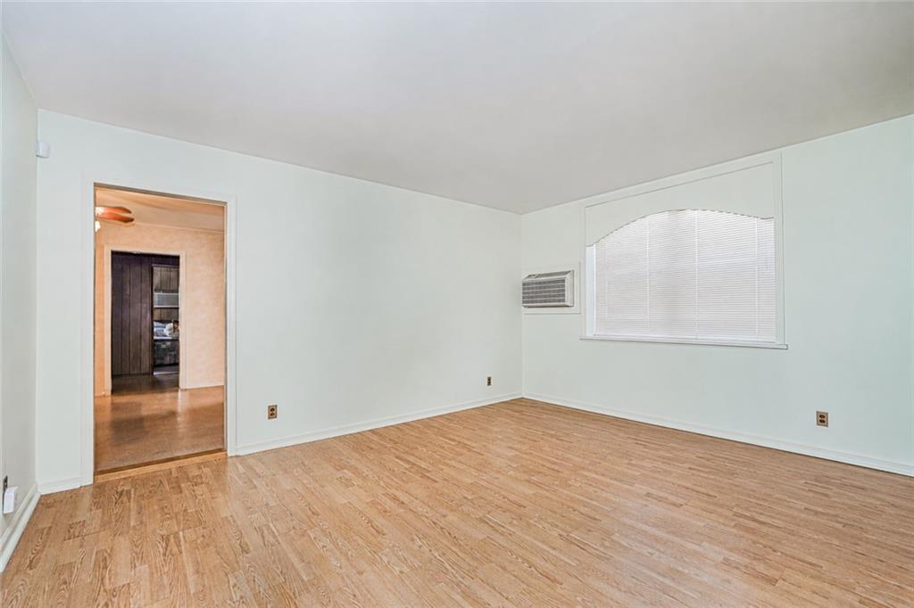 6617 10th Avenue Dyker Heights Brooklyn NY 11219