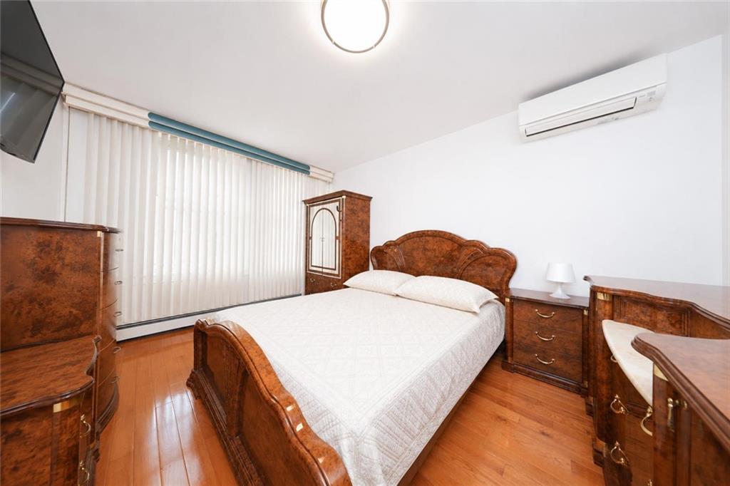7615 Fort Hamilton Parkway Dyker Heights Brooklyn NY 11228