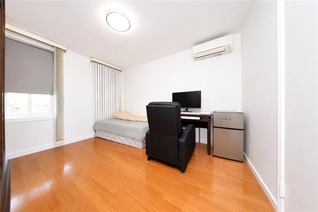 7615 Fort Hamilton Parkway Dyker Heights Brooklyn NY 11228