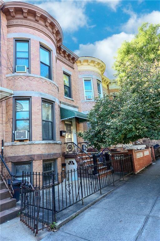 746 50th Street Sunset Park Brooklyn NY 11220