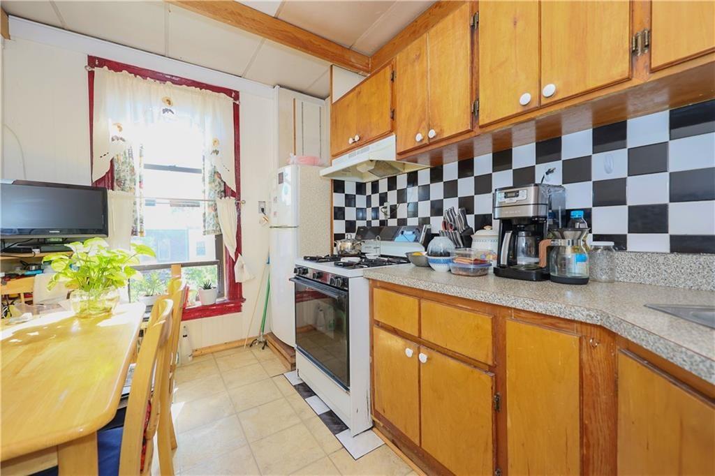 746 50th Street Sunset Park Brooklyn NY 11220