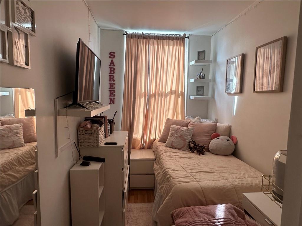 33 Battery Avenue Dyker Heights Brooklyn NY 11228