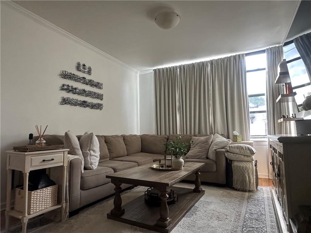 33 Battery Avenue Dyker Heights Brooklyn NY 11228