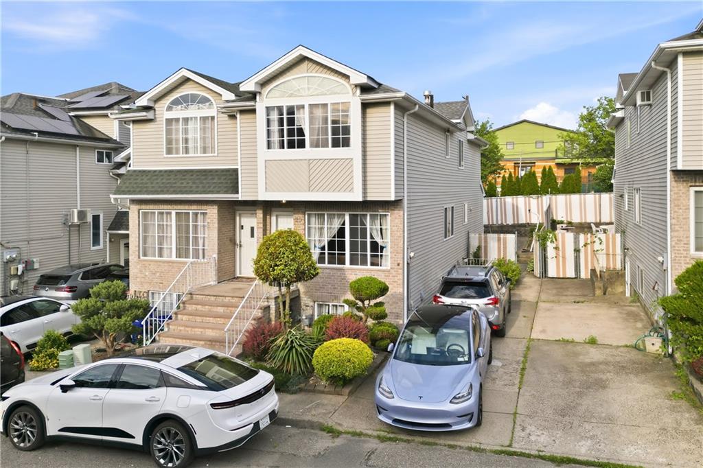 29 Latourette Lane New Springville Staten Island NY 10314