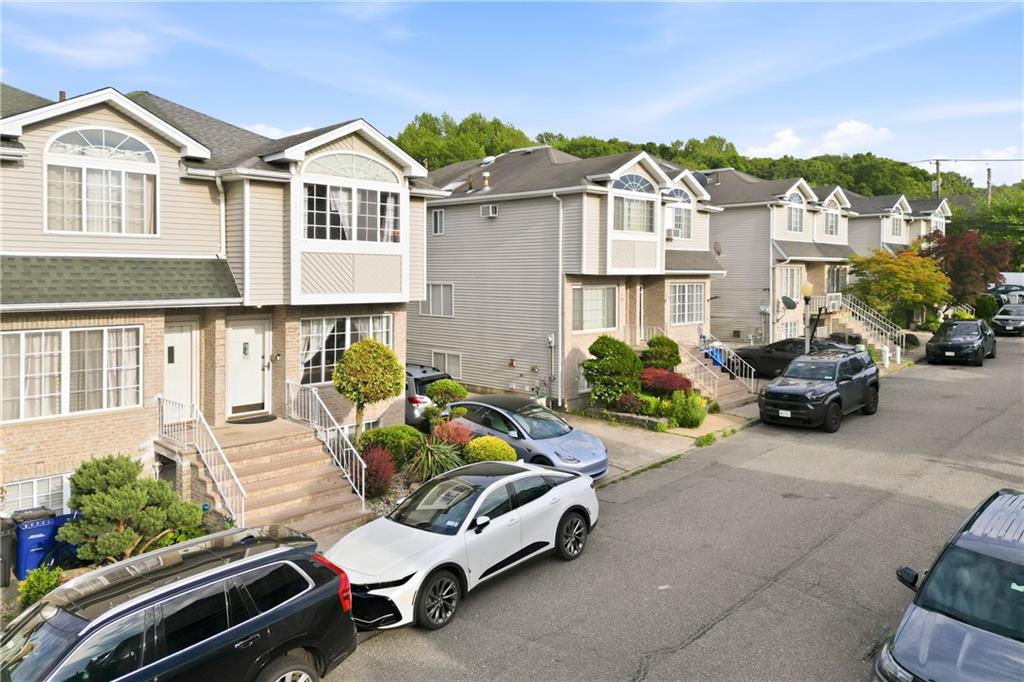 29 Latourette Lane New Springville Staten Island NY 10314