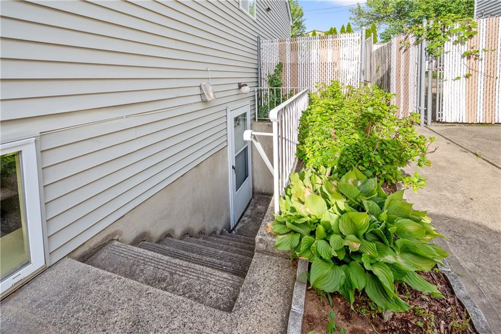 29 Latourette Lane New Springville Staten Island NY 10314