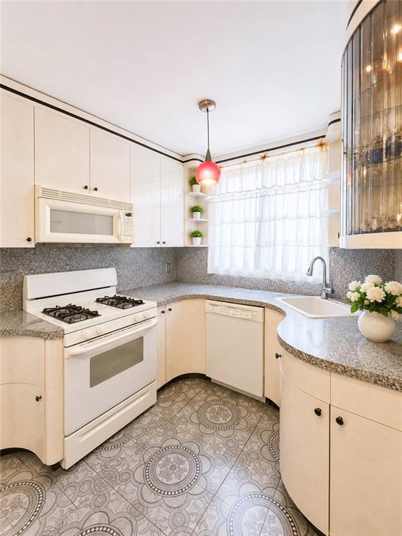 2704 Avenue Z Sheepshead Bay Brooklyn NY 11235