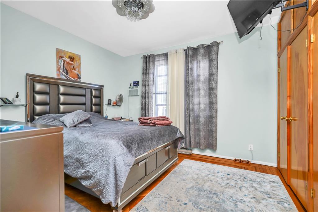 132 Bay 28th Street Bath Beach Brooklyn NY 11214