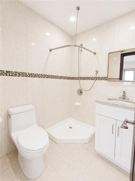 41-42 College Point Boulevard Flushing Flushing NY 11355