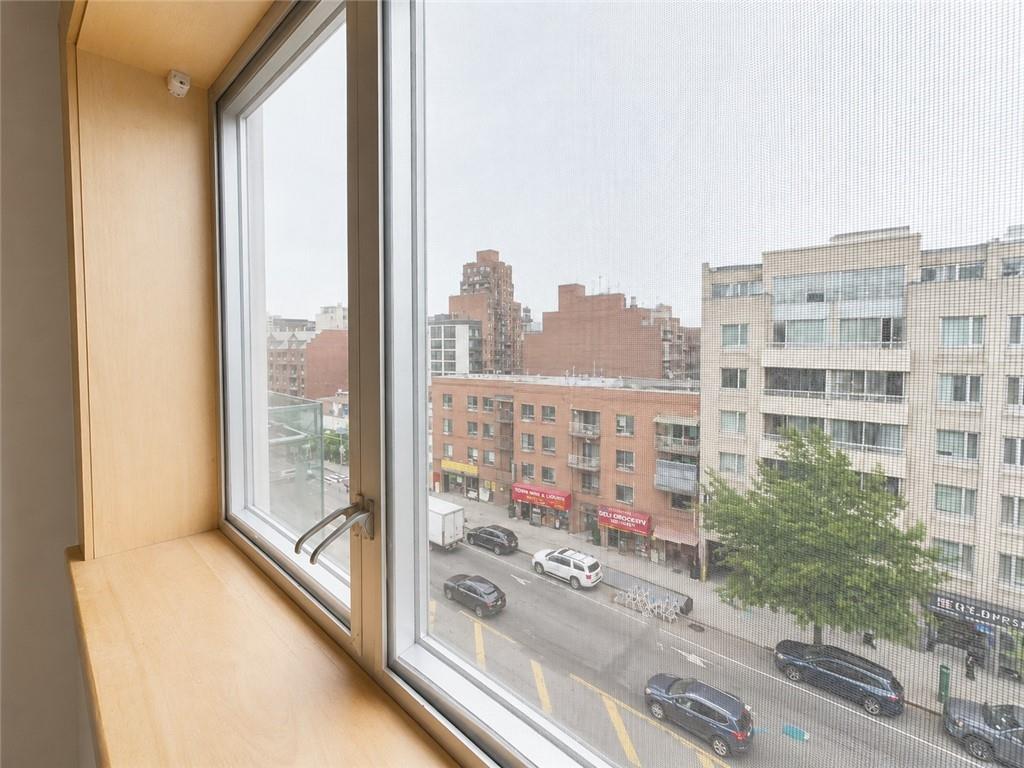 41-42 College Point Boulevard Flushing Flushing NY 11355