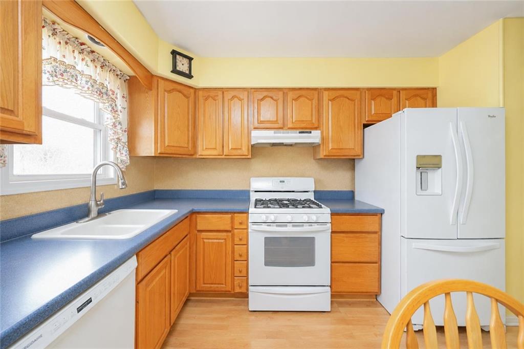161 Saint Johns Avenue Rosebank Staten Island NY 10305
