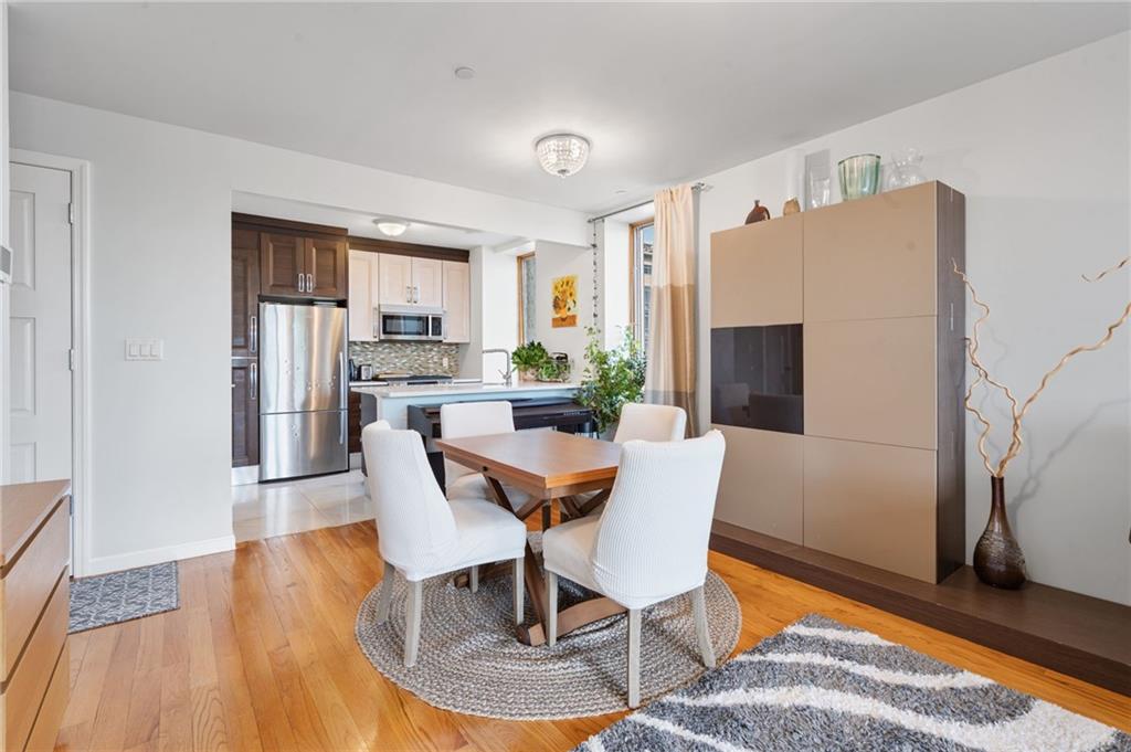 129 WEST END Avenue Manhattan Beach Brooklyn NY 11235