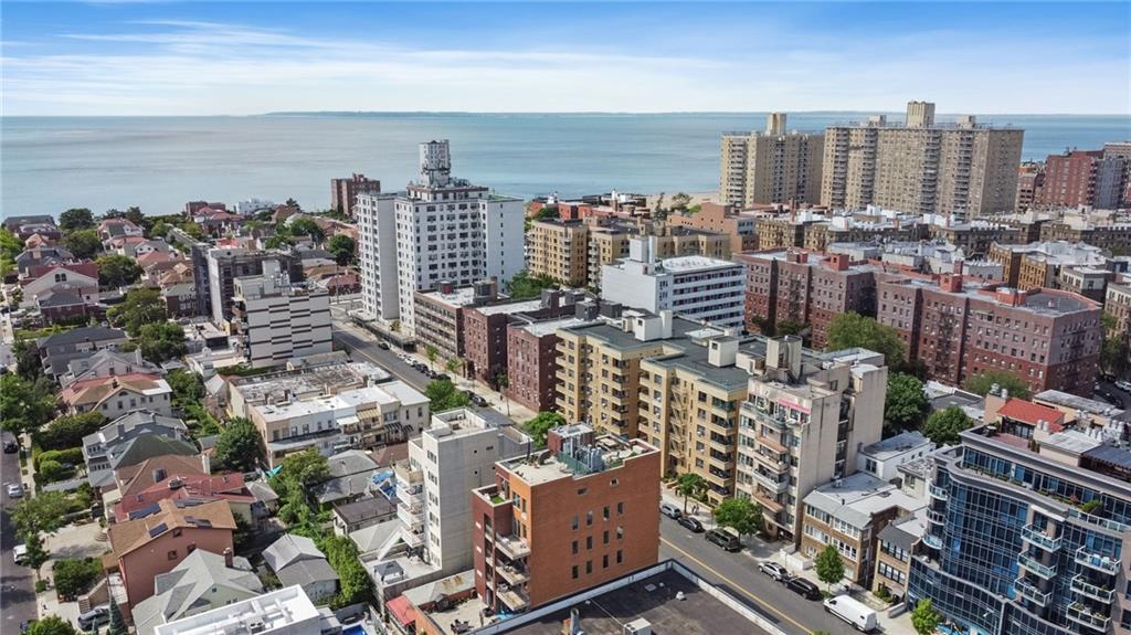 129 WEST END Avenue Manhattan Beach Brooklyn NY 11235
