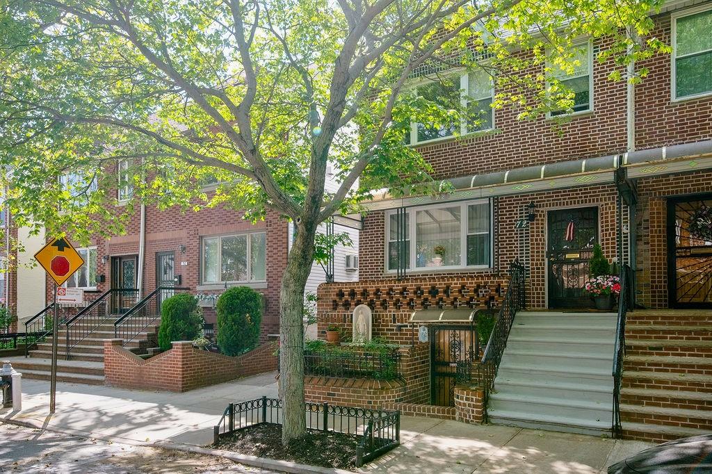 72 Bay 8th Street Bensonhurst Brooklyn NY 11228
