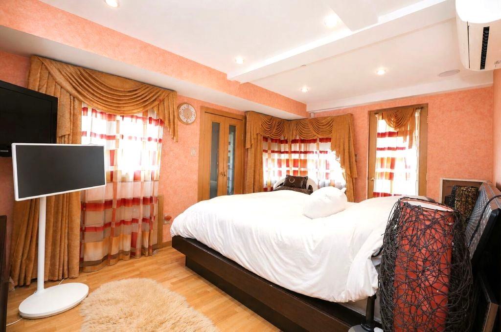 3567 Shore Parkway Sheepshead Bay Brooklyn NY 11235