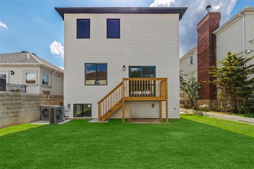 197 Finlay Street Tottenville Staten Island NY 10307