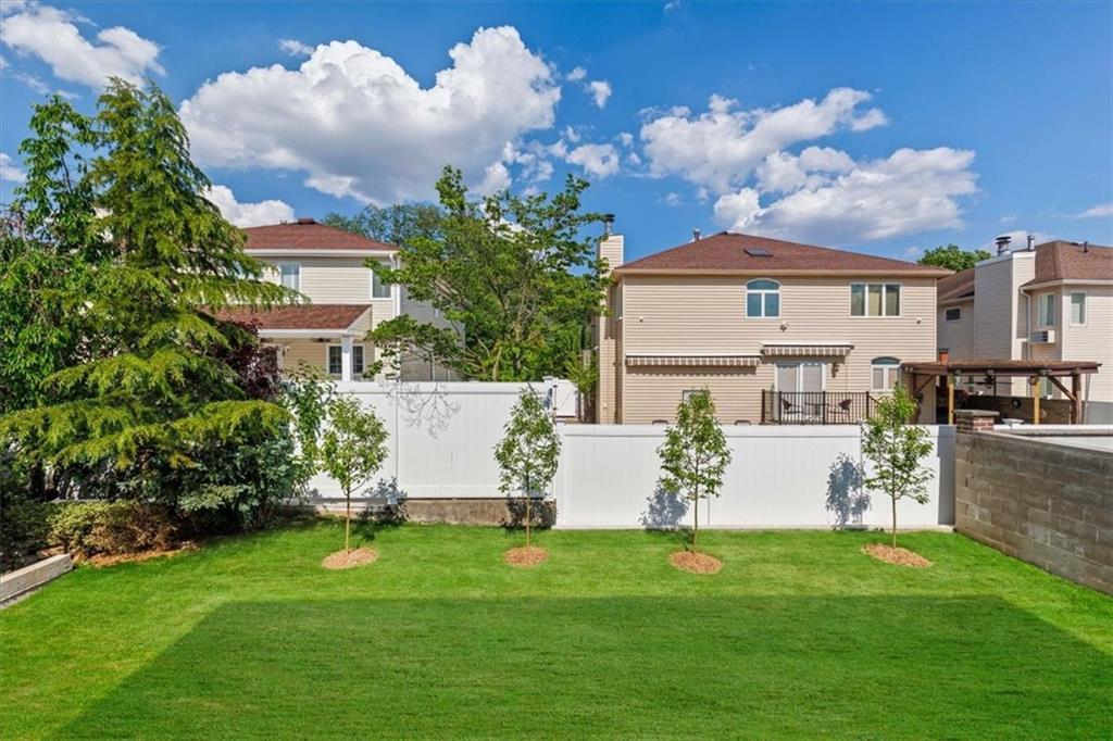 197 Finlay Street Tottenville Staten Island NY 10307