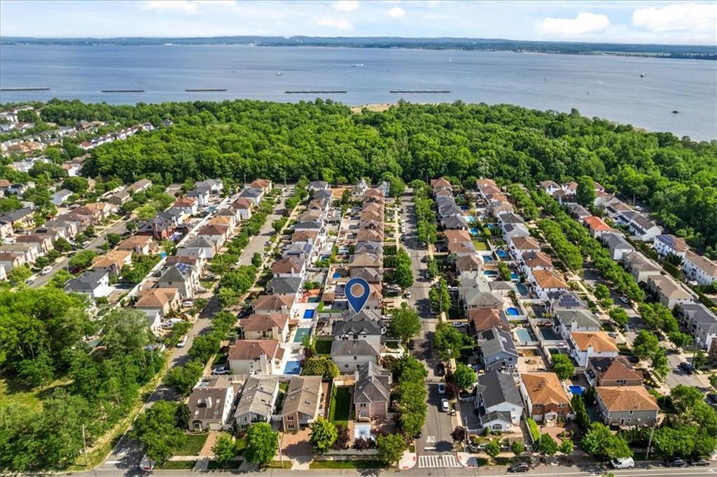 197 Finlay Street Tottenville Staten Island NY 10307