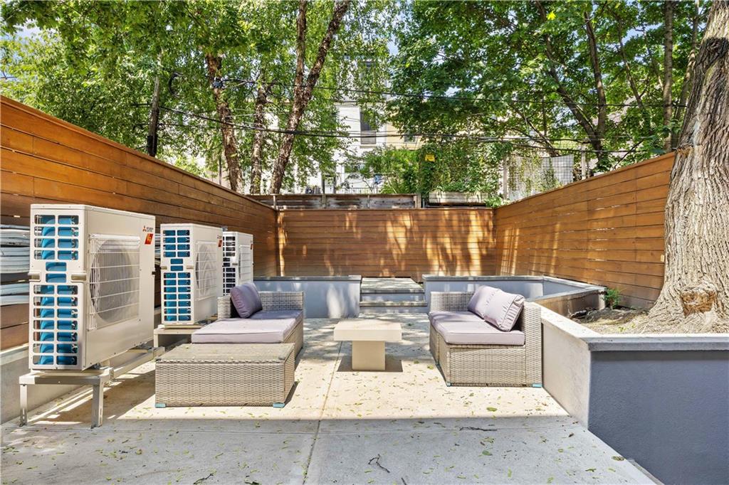 537 Halsey Street Bedford Stuyvesant Brooklyn NY 11233