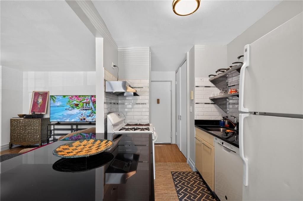 240 Cozine Avenue East New York Brooklyn NY 11207