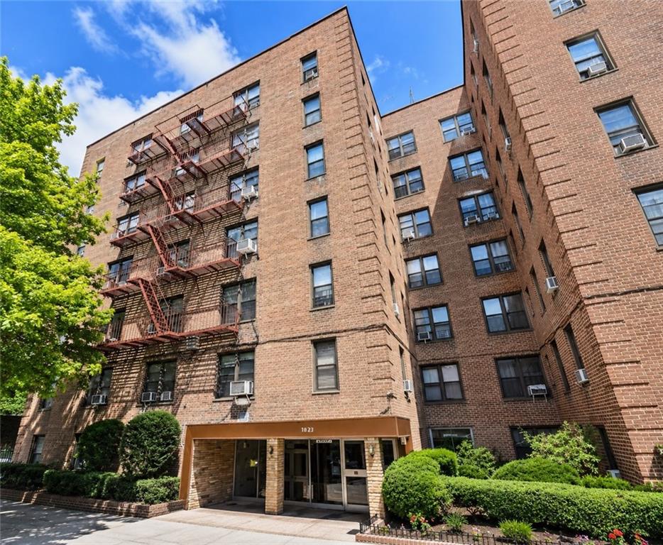 2400 East 3 Street Gravesend Brooklyn NY 11223