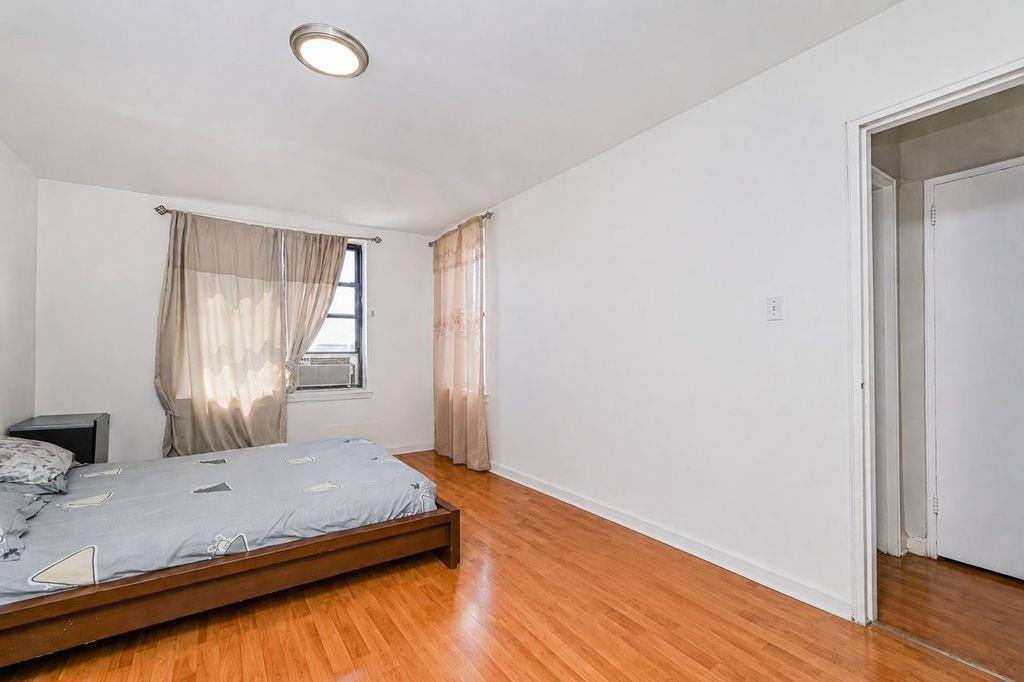 2400 East 3 Street Gravesend Brooklyn NY 11223