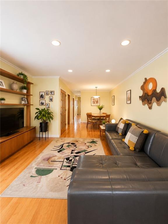 6113 23rd Avenue Bensonhurst Brooklyn NY 11204