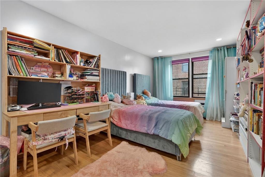 2546 East 13th Street Sheepshead Bay Brooklyn NY 11235