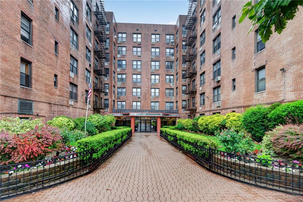 2546 East 13th Street Sheepshead Bay Brooklyn NY 11235
