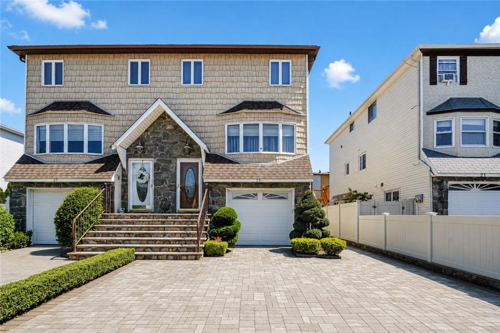 25 Furness Place New Springville Staten Island NY 10314