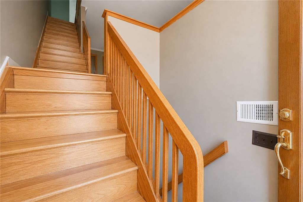 25 Furness Place New Springville Staten Island NY 10314