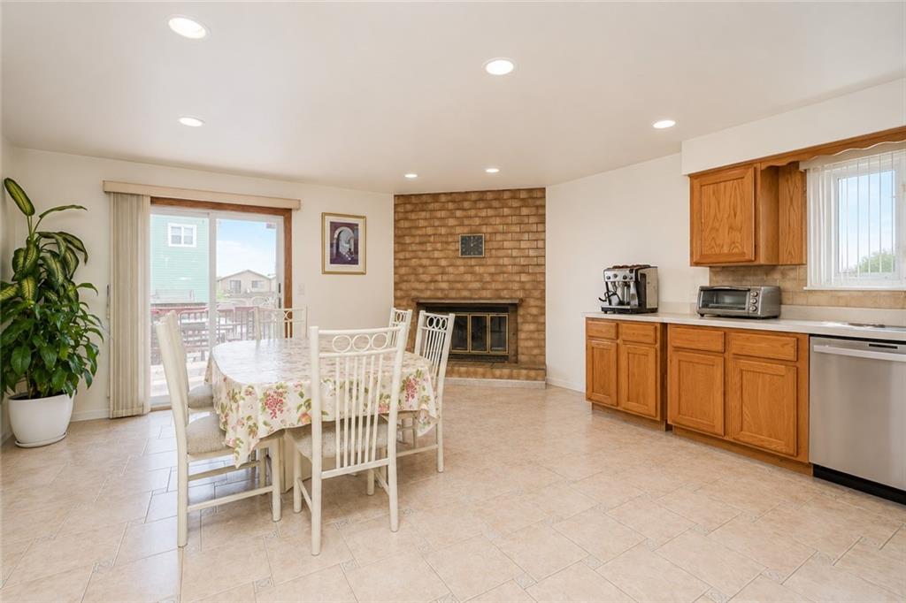 25 Furness Place New Springville Staten Island NY 10314