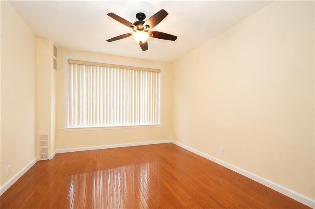 17 Bay 8th Street Dyker Heights Brooklyn NY 11228