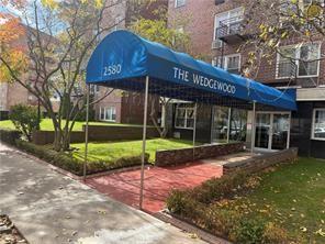 2580 Ocean Parkway Gravesend Brooklyn NY 11235