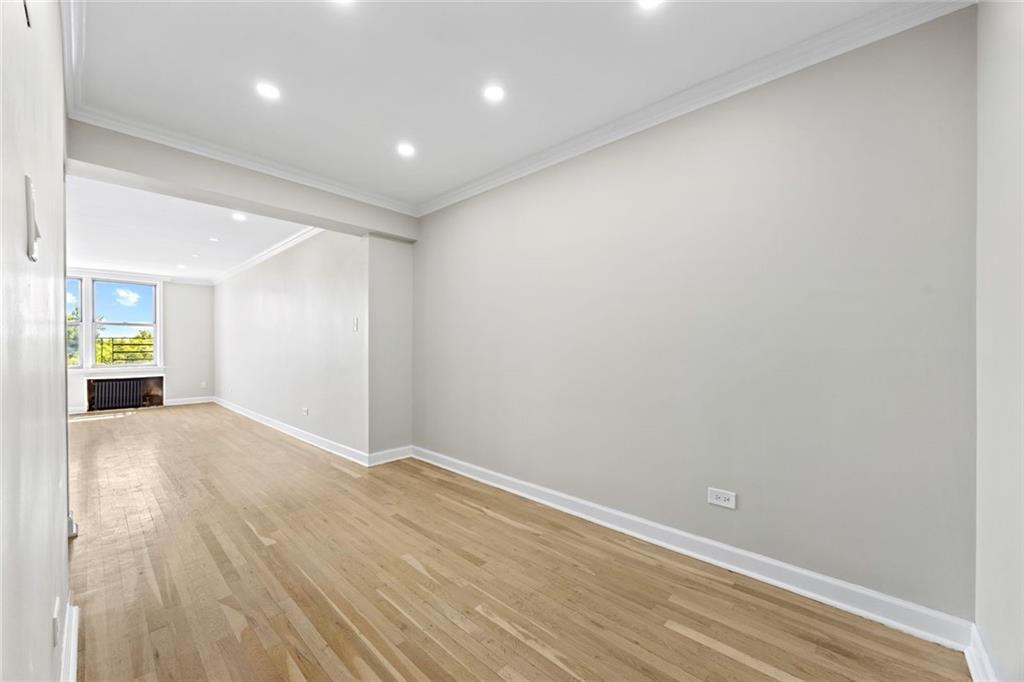 2580 Ocean Parkway Gravesend Brooklyn NY 11235