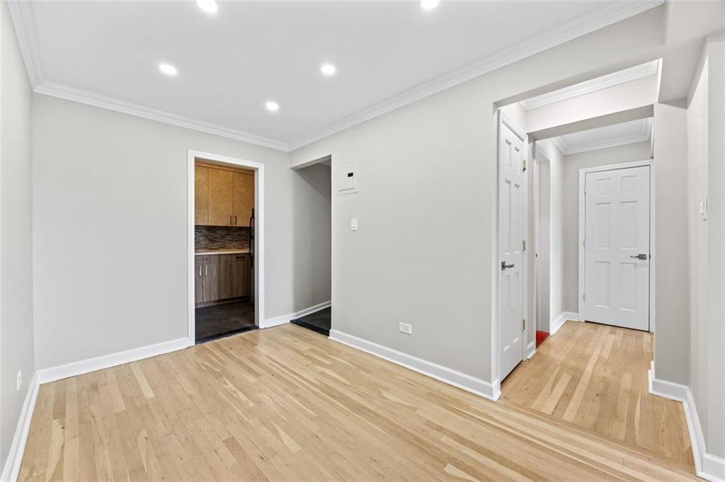 2580 Ocean Parkway Gravesend Brooklyn NY 11235