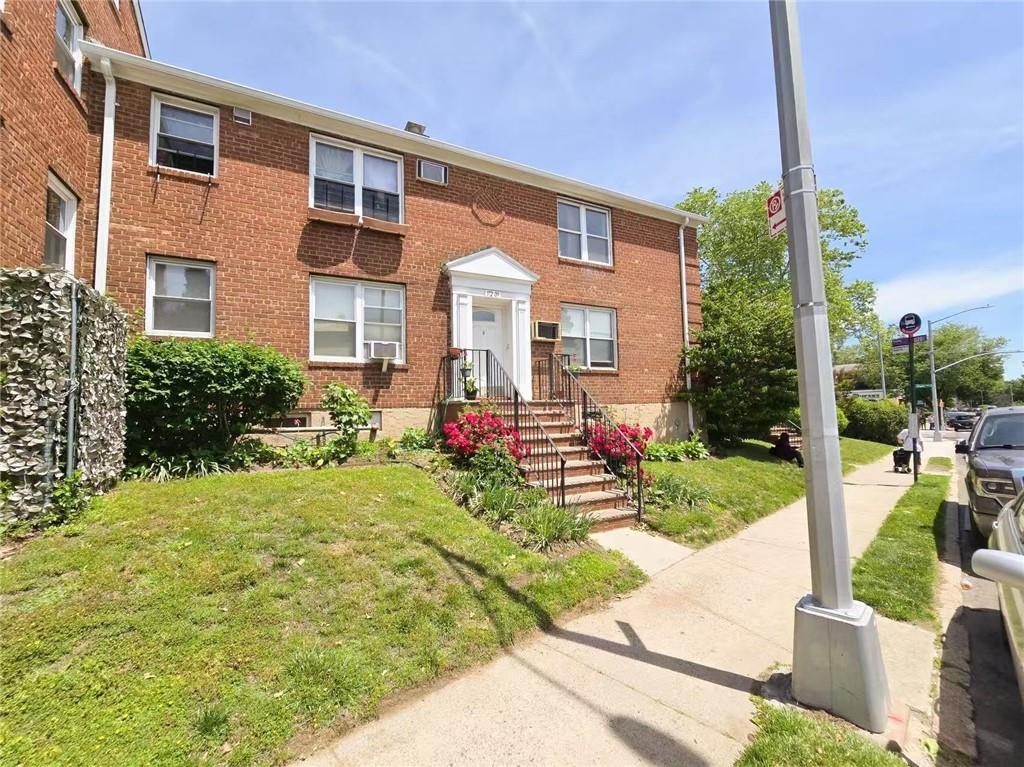 17209 Crocheron Avenue Bayside Flushing NY 11358