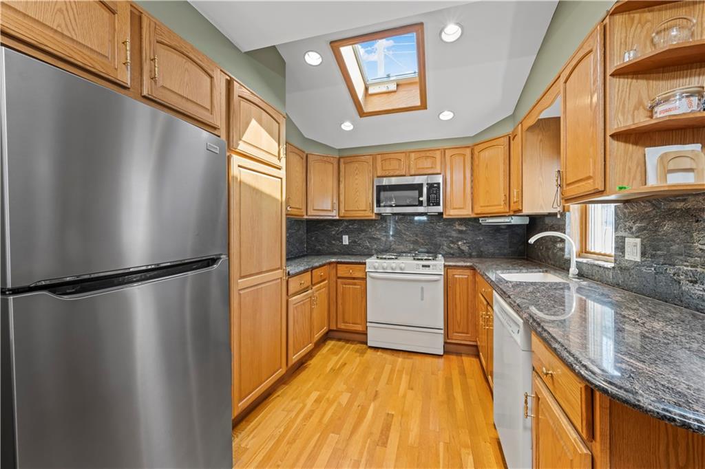 22 Bevy Court Gerritsen Beach Brooklyn NY 11229