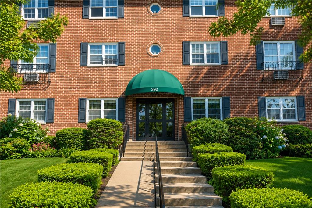 392 Maryland Avenue Rosebank Staten Island NY 10305