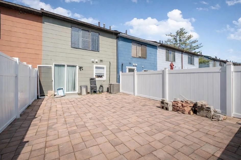 182 Arlington Place Mariner's Harbor Staten Island NY 10303