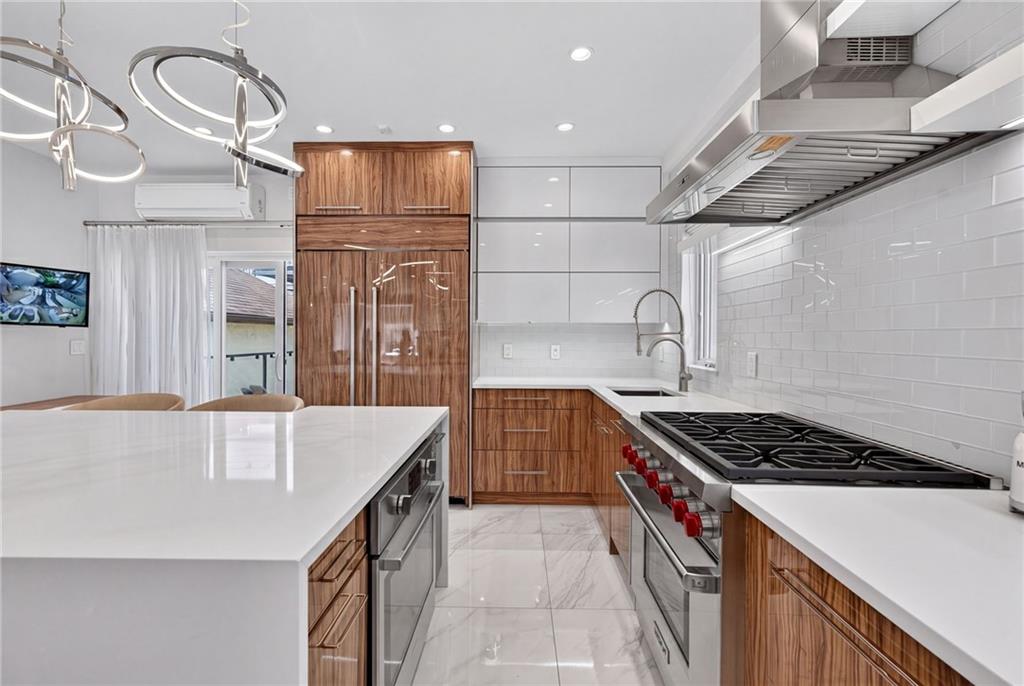 262 West End Avenue Brighton Beach Brooklyn NY 11235