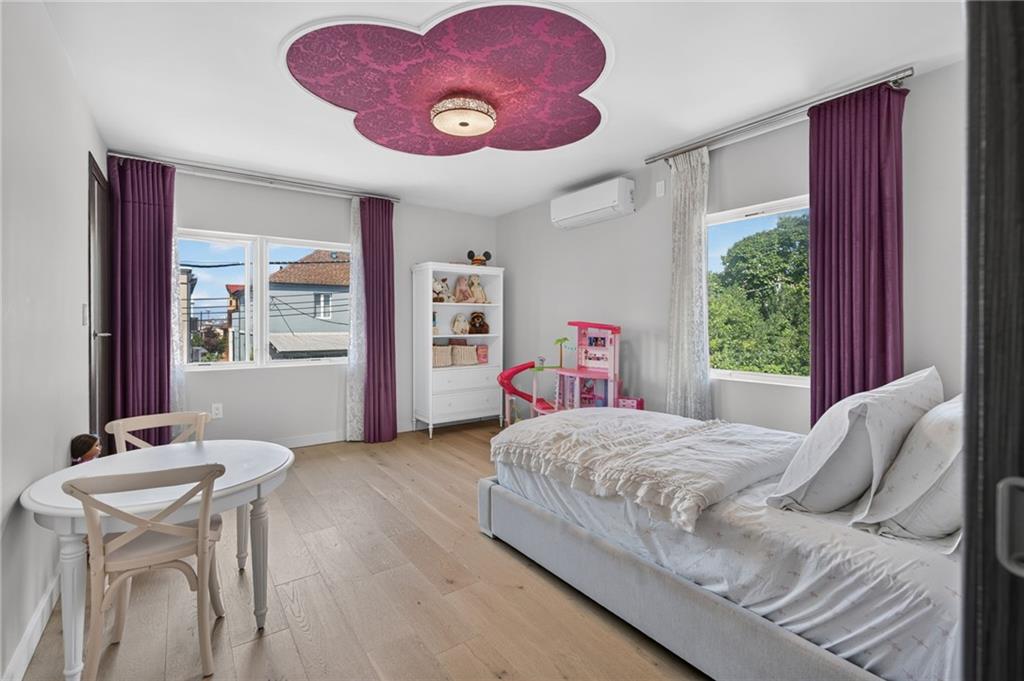 262 West End Avenue Brighton Beach Brooklyn NY 11235
