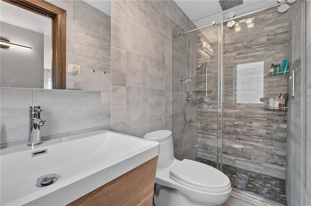 262 West End Avenue Brighton Beach Brooklyn NY 11235