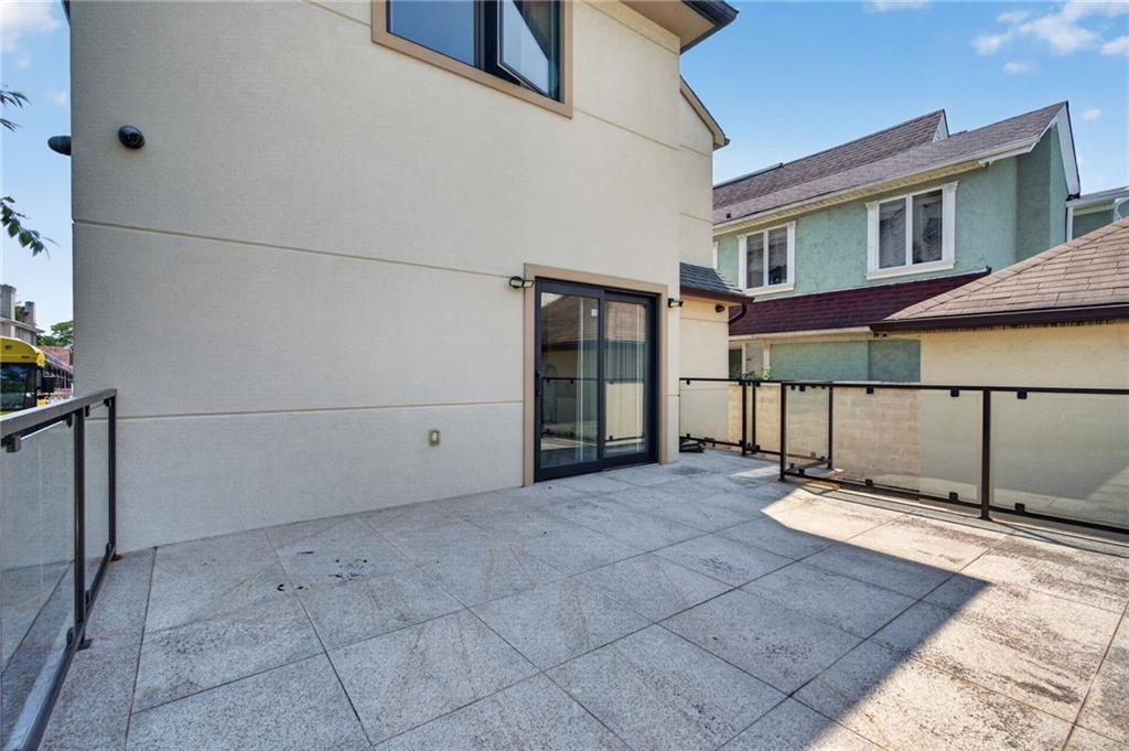 262 West End Avenue Brighton Beach Brooklyn NY 11235