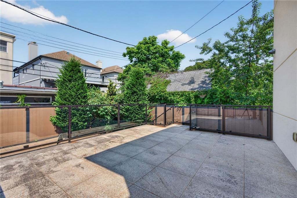 262 West End Avenue Brighton Beach Brooklyn NY 11235