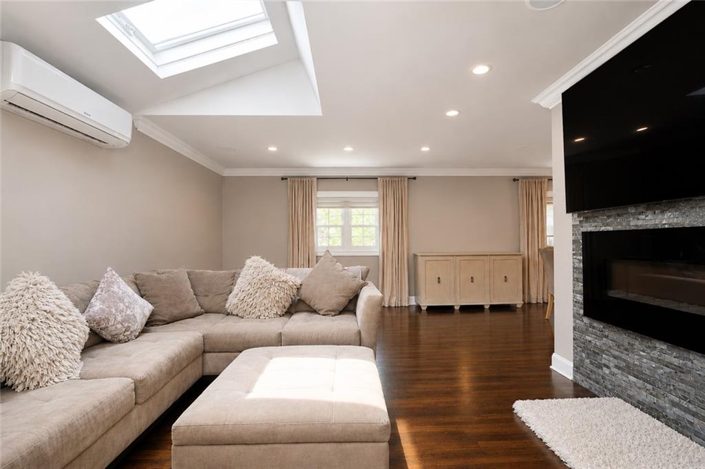 127 Madsen Avenue Richmond Valley Staten Island NY 10309