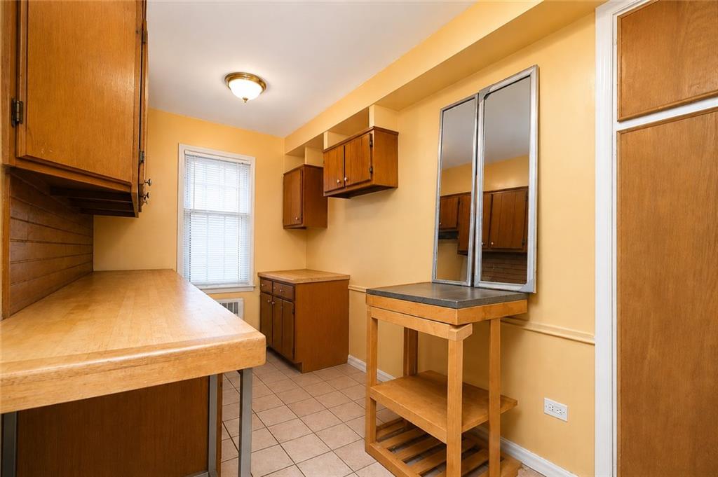 9040 Fort Hamilton Parkway Bay Ridge Brooklyn NY 11209