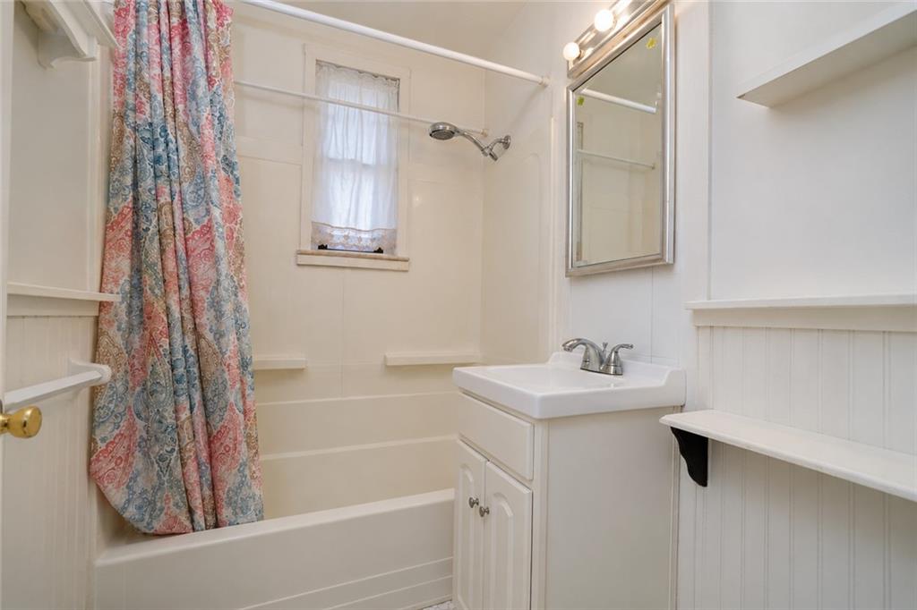 9040 Fort Hamilton Parkway Bay Ridge Brooklyn NY 11209