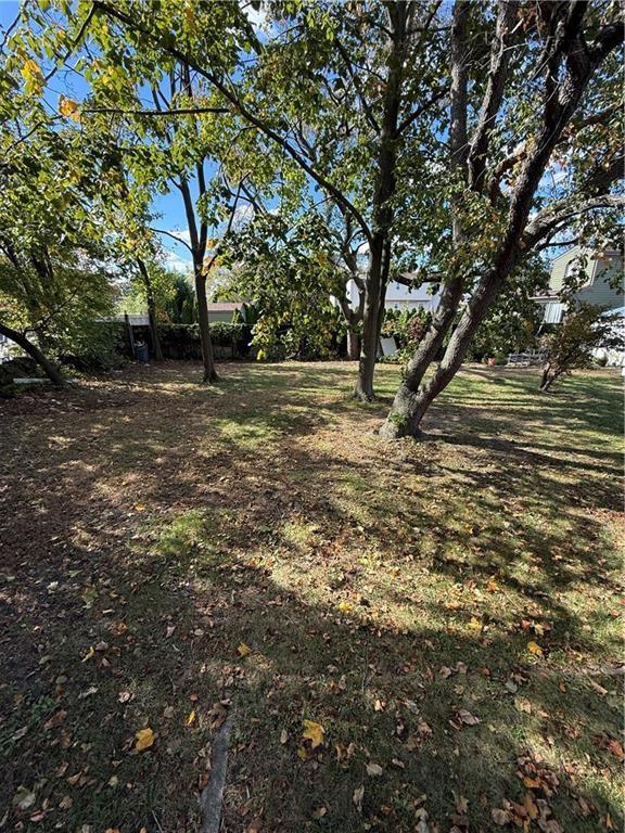 967 Sunrise Highway Out of NYC North Babylon NY 11704