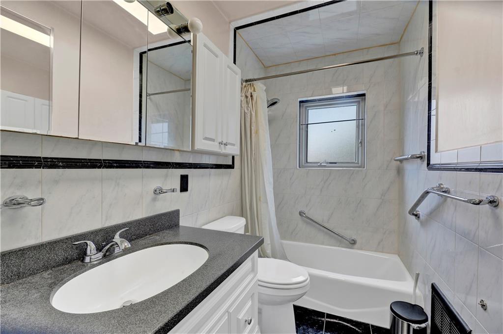 786 East 39th Street East Flatbush Brooklyn NY 11210